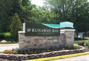 Runaway Bay lights 2